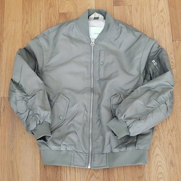 Bershka bomber olive green oversized women's M NWOT - Picture 1 of 6